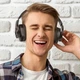 Бездротові накладні стерео навушники OneOdio JS18 з мікрофоном Bluetooth навушники Чорний - зображення 10