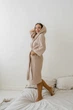 Подарочный набор от COSY Халат вафельный с капюшоном 2XL и с полотенцем (беж) в коробке (P-202+Cb311/2XL) - изображение 9