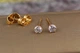 Сережки гвоздики Xuping Jewelry камінці на шість кріплень 4 мм золотисті - зображення 1