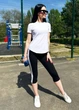 Летний спортивный костюм с бриджами 42-44 размер. Белый с черным - изображение 1