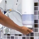Дозатор TORK Intuition с сенсором для мыла пены 1 л белый 561600 - изображение 5