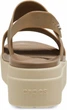 Женские сандалии CROCS Women’s Brooklyn Low Wedge 37 Хаки/бежевый 206453 - изображение 7
