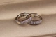 Сережки Xuping Jewelry тонкі кільця з камінцями 10 мм сріблясті - зображення 1