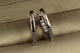 Серьги Xuping Jewelry стрелки с камнями сзади 2 см серебристые - изображение 1