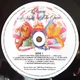 Queen - A Night At The Opera (Мастеринг на пол-скорости, Тиснение, Раскладная обложка, 180 грамм, Альбом, Переиздание, Ремастеринг) - изображение 5