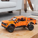 Zestaw klocków LEGO Technic Ford F-150 Raptor 1379 elementów (42126) - obraz 8