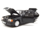 Модель автомобіля Mercedes-Benz 190E 2.3 16V (W201) Black, Scale 1:18 - изображение 8