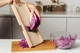 Деревянная шинковка нож для капусты и нарезки овощей и фруктов с 2 лезвиями Wood&Steel (16*43 см) - изображение 5