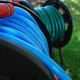 Катушка для шланга Intertool до 60 м шланга 1/2" с колесами сталь + ABS пластик вес 2.6 кг черная с красным (000043236) - изображение 4