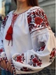 Стильная женская вышиванка бохо-белая с красными цветами "Варвара" на домотканом полотне 7800-48 (L) - изображение 8