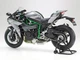 Сборная модель 1/12 мотоцикла Kawasaki Ninja H2 Carbon Tamiya 14136 - изображение 6
