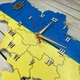 Часы настенные в форме карты Украины, часы карта Украины, часы патриотические HWD (A0622) - изображение 4
