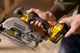 Пила циркулярна акумуляторна Stanley FATMAX SFMCS500B - зображення 7