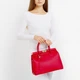 Сумка женская кожаная саквояж средняя Regina Notte Travel bag 3201 Красный - изображение 2
