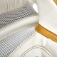 Боксерские перчатки Reebok Boxing Gloves (RSCB-11117GD) White/Gold 14 унций - изображение 4