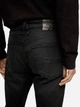 Джинсы Slim Fit мужские s.Oliver 10.3.11.26.185.2136720-99Z8 34-32 Серый/Черный (4099974106418) - изображение 4