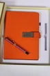 Ежедневник со встроенным POWER BANK Fonex с проводной зарядкой ярко оранжевый кодовый замок - изображение 3