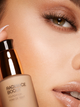 Podkład Kiko Milano Radiance Boost 7 Gold trwały o świetlistym wykończeniu 28 ml (8025272979757) - obraz 3