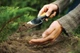 Садовый совок Fiskars Premium Planters (1000726/137200) - изображение 4