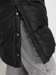 Куртка зимняя длинная женская Trendyol TWOAW24MO00120 XS Черная (8683048833292) - изображение 7