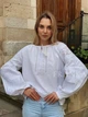Изящная белая вышиванка женская "Олимпия" цветочная блуза с решетиловкой на домотканом полотне 12388-48 (L) - изображение 1