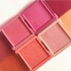 Румяна с сиянием KleanColor Plush Blush - Peachy Pink Персиковый - изображение 3