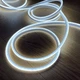 Светодиодная неоновая лента диодная гибкий неон дюралайт 5 м 480 led белая Blachere (Франция) гибкая уличная для декора интерьера и вывески от сети 220в - изображение 11