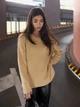Джемпер жіночий светр вільного крою матеріал в’язка Seventeen One Size Бежевий 5618.4900 - зображення 7