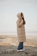 Женское длинное зимнее пальто TOWMY XXL бежевое 639382 - изображение 2