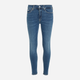 Jeansy skinny damskie Calvin Klein Jeans J20J221581-1BJ W30L32 Ciemnoniebieskie (8720107893207) - obraz 5