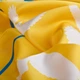 Шовкова хустка Голуби миру 55х55 см Друк односторонній жовто-білий - зображення 7