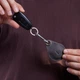 Кожаный чехол-брелок для AirTag INCARNE Key Tag Серый - изображение 4