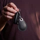 Кожаный чехол-брелок для AirTag INCARNE Key Tag Черный - изображение 4
