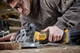 Фрезер аккумуляторный бесщеточный DeWalt DCW682NT - изображение 11