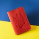 Шкіряна обкладинка для паспорта INCARNE з тисненням Тризуба Червона - зображення 2