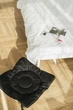 Гамак лежанка для домашних животных котов и собак деревянный 55х55х22 см Incor Черный - изображение 10