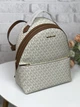 Рюкзак жіночий Michael Kors Sheila Medium Logo Backpack білий (35F3G6HB6B) - зображення 2