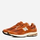 Sneakersy męskie New Balance M2002RCB 43 (9.5US) 27.5 cm Pomarańczowe (196071999968) - obraz 2