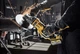Шлифмашина угловая болгарка бесщеточная аккумуляторная DeWalt DCG460NK - изображение 6