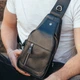 Кожаный черный мужской слинг рюкзак на одно плече TIDING BAG A25F-617-1A - изображение 1