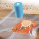 Вакуумный упаковщик аппарат для вакуумной упаковки от USB бытовой вакууматор 6 пакетов для длительного хранения продуктов - изображение 3