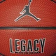 Мяч баскетбольный Jordan Legacy 2.0 размер 7 композитная кожа-резина для игры зал-улица ( J.100.8253.855.07) - изображение 5
