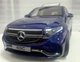 Автомодель Mercedes-Benz EQC 4matic (N293) 2019 синій NZG 1:18 - зображення 2