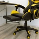 Крісло ігрове GAMING CHAIR OC-810 з підставкою для ніг, колір чорний/жовтий - зображення 4