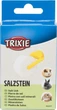 Соль для средних грызунов Trixie с держателем 84 гр (TX-6001) - изображение 1