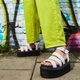 Жіночі сандалі Dr. Martens 27296100 37 (4UK) 23.5 см Білі (190665464627) - зображення 2