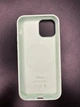 Чехол противоударный силиконовый OEMG Guard Shockproof Silicone Case with MagSafe для Apple iPhone 12 Pro Max (6.7") Pistachio (MK003) - изображение 5