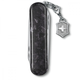 Нож Victorinox Classic SD Brilliant Carbon + брелок-лого (0.6221.90) - изображение 3