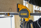 Струбцина быстрозажимная DeWALT XL 300мм, с максимальным усилием сжатия 270 кг DWHT0-83185 - изображение 4