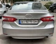 Хром накладка на кришку багажника Toyota Camry 70 2018-... - Шабля, нижня, нержавіюча сталь - зображення 3